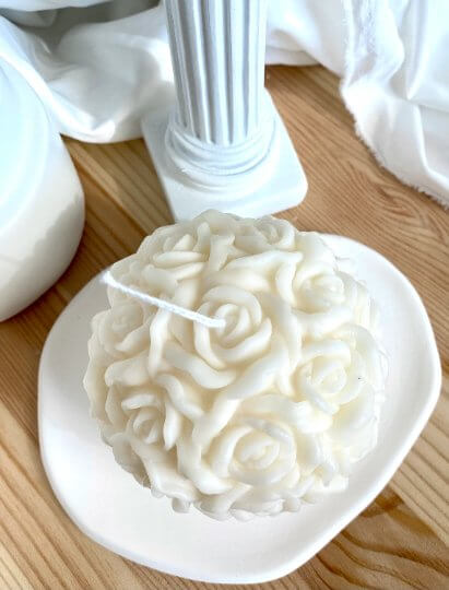 Rose Blossom Scented Candle – Handmade Luxury Gift-2